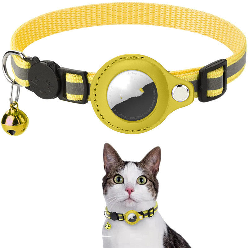 Reflective Nylon Pet Collar with Waterproof AirTag Holder