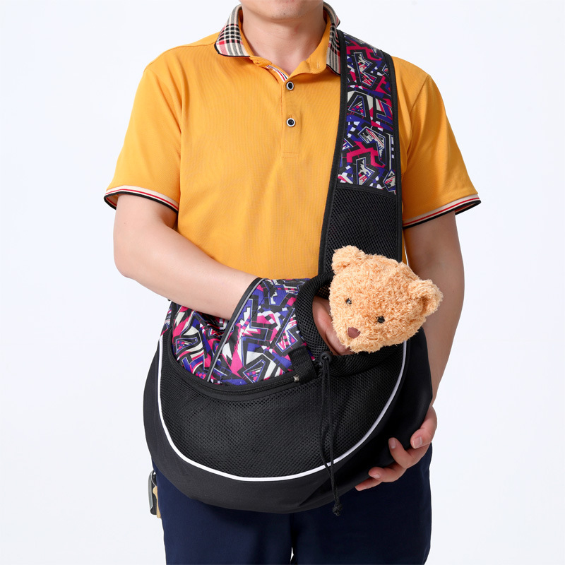 Portable Pet Carrier Crossbody Bag for Dogs & Cats – Outdoor Travel Style